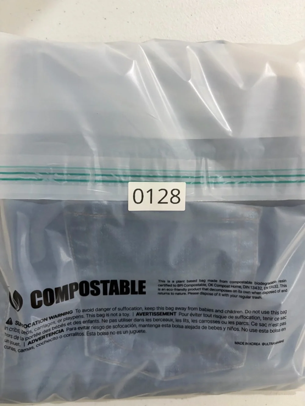 Kut from the Kloth Diana Mid Rise Relaxed Fit Skinny - Picture 12 of 12